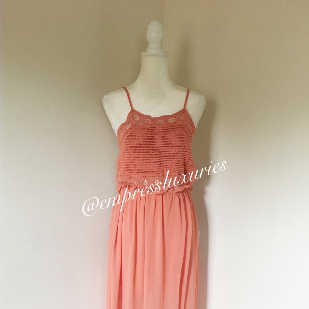 Pretty Peach Maxi Dress✨✨ - Picture 4 of 4